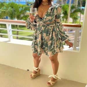 Ruffle Floral Dress 🌻